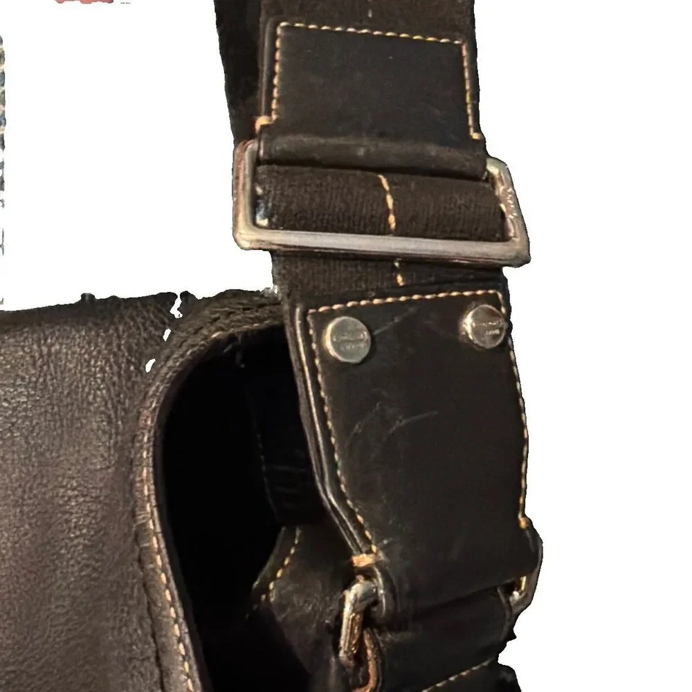 Coach shoulder bag